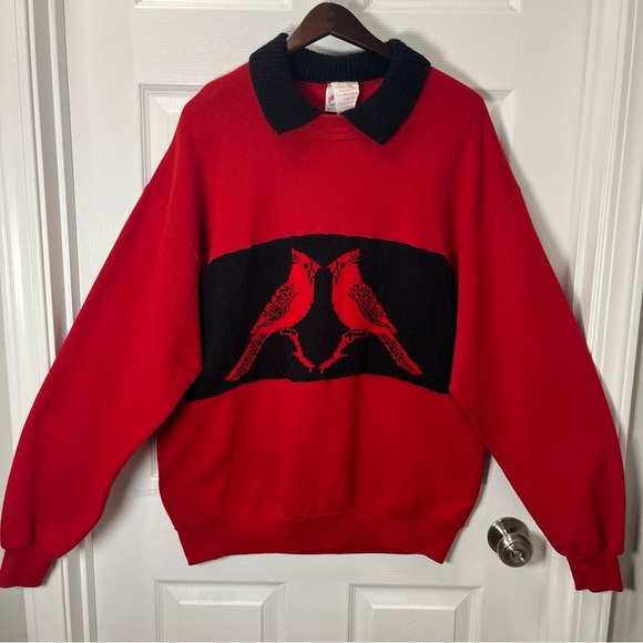 Vintage Red and Black Sweatshirt with Bird Design size XL - Picture 1 of 10